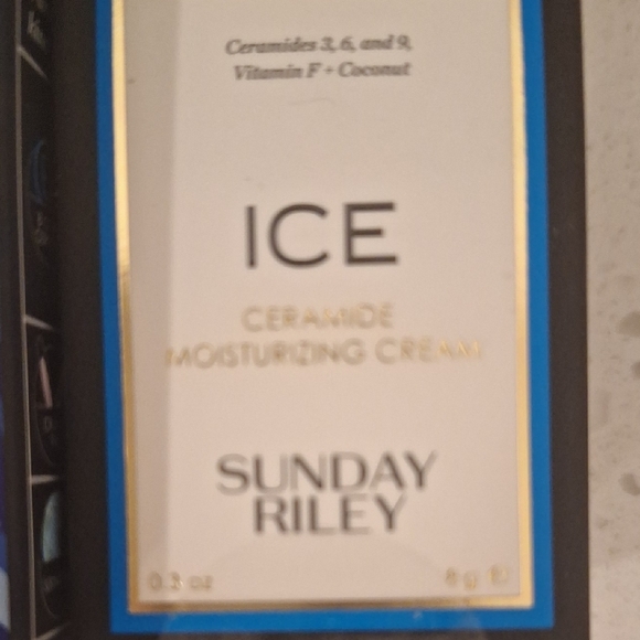 Sunday Riley Bundle - Picture 3 of 8